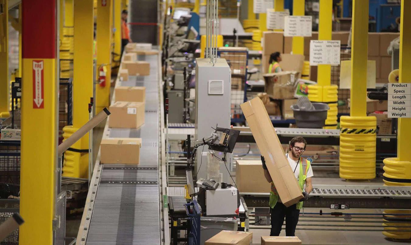 賣家賬戶陷進(jìn)禁用風(fēng)險(xiǎn)，亞馬遜系統(tǒng)再度遭吐槽！